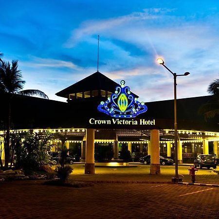 Crown Victoria Hotel Tulungagung Eksteriør bilde